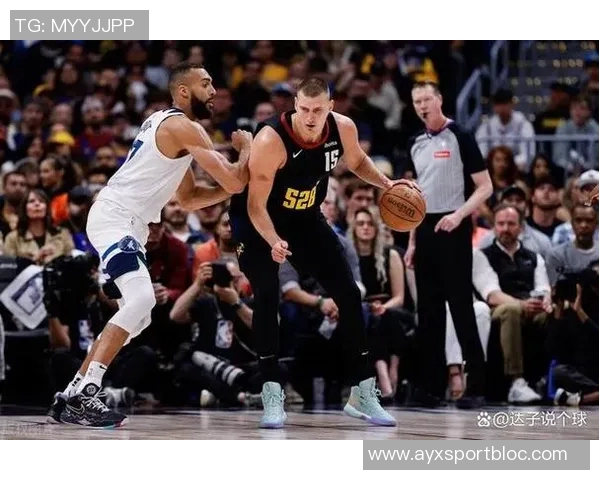 约基奇首节全力以赴对决戈贝尔5投全中砍下13分5篮板3助攻