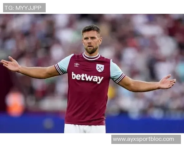 西汉姆瞄准罗马前锋多夫比克计划替代转会米兰的菲尔克鲁格