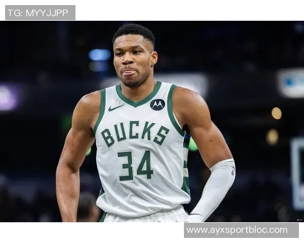 字母哥32分钟内表现出色却无力挽回局势贡献26分11板8助令人唏嘘